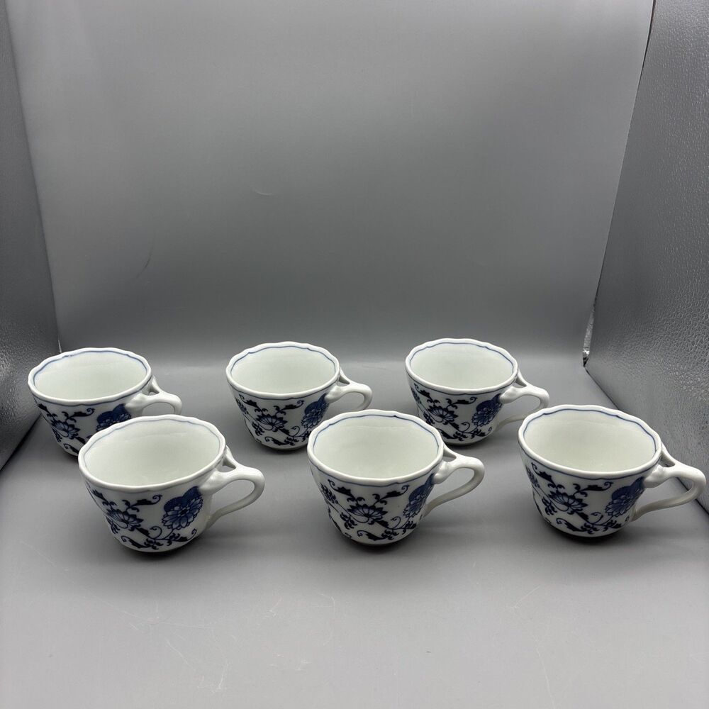 Blue Danube Cups Blue Onion - Set Of 6 Excellent Condition Split handle